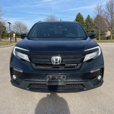 Crystal Black Pearl 2020 Honda Pilot AWD Black Edition
