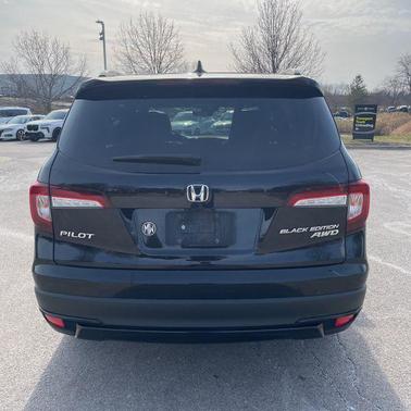 Crystal Black Pearl 2020 Honda Pilot AWD Black Edition