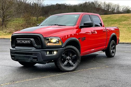 2019 RAM 1500 Classic Warlock Crew Cab 4x4 5'7' Box