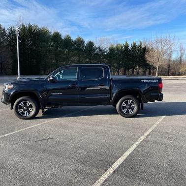 2019 Toyota Tacoma TRD Sport