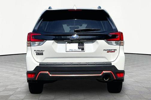 Crystal White Pearl 2020 Subaru Forester Sport