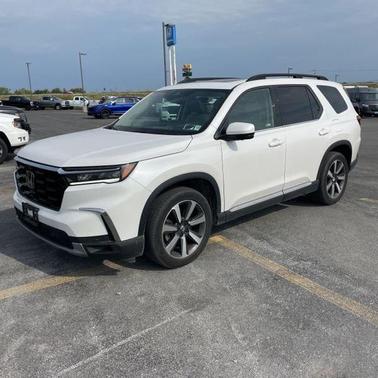 2023 Honda Pilot AWD Elite