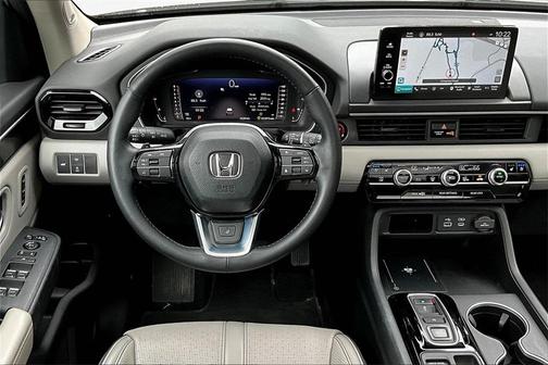 2023 Honda Pilot AWD Elite