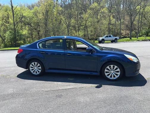 Azurite Blue Pearl 2011 Subaru Legacy Limited