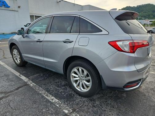 Lunar Silver Metallic 2017 Acura RDX Base
