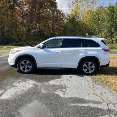 2016 Toyota Highlander Limited Platinum