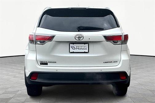 2016 Toyota Highlander Limited Platinum