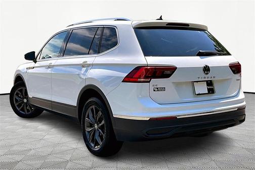 2023 Volkswagen Tiguan 2.0T SE 4MOTION
