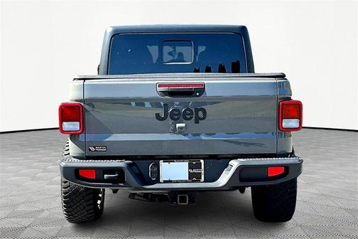 2021 Jeep Gladiator Willys 4x4