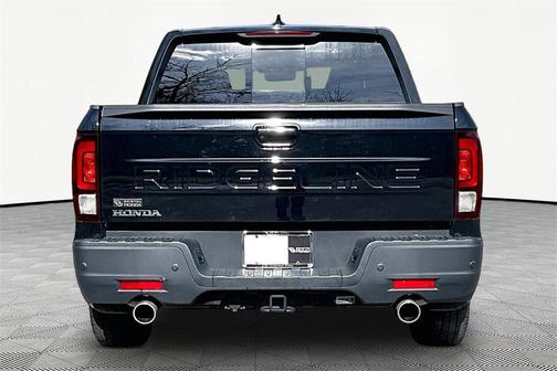 2024 Honda Ridgeline Black
