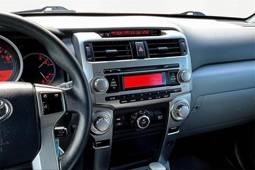 2013 Toyota 4Runner SR5