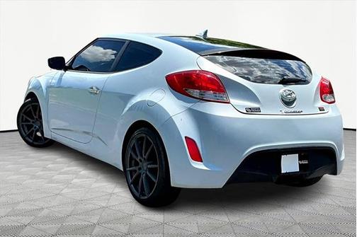 2015 Hyundai Veloster RE:FLEX w/Black