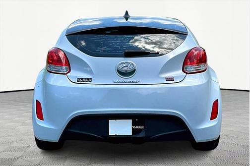 2015 Hyundai Veloster RE:FLEX w/Black