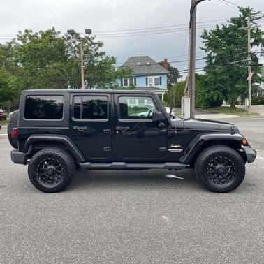 2012 Jeep Wrangler Unlimited Sahara