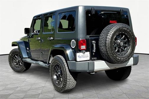 2012 Jeep Wrangler Unlimited Sahara
