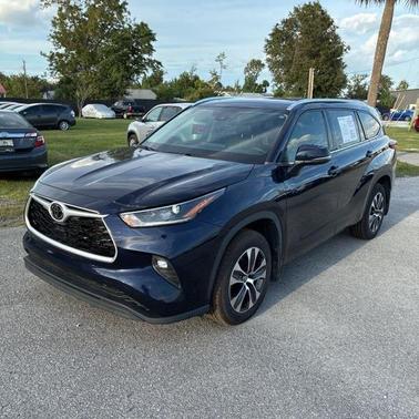 2021 Toyota Highlander XLE