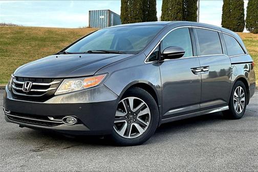 2016 Honda Odyssey Touring Elite