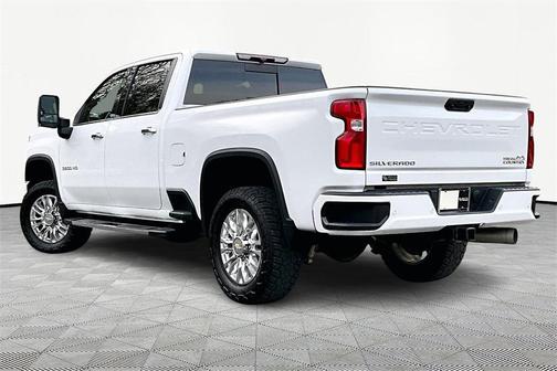 2022 Chevrolet Silverado 3500 High Country