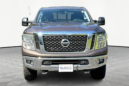 2016 Nissan Titan XD SV
