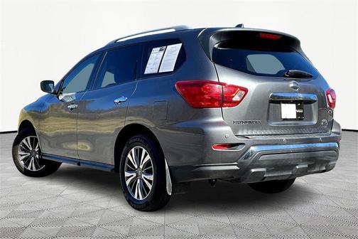 2020 Nissan Pathfinder S 4WD