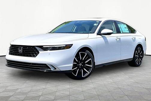 Platinum White Pearl 2026 Honda Accord Hybrid Touring