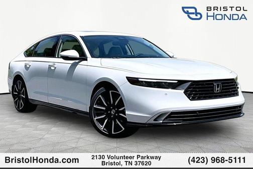 Platinum White Pearl 2026 Honda Accord Hybrid Touring