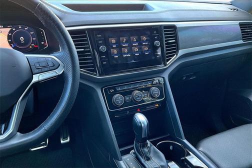 2023 Volkswagen Atlas Cross Sport 3.6L V6 SEL R-Line