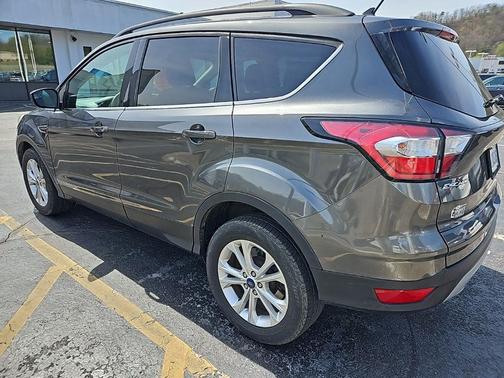 Gray Metallic 2018 Ford Escape SE