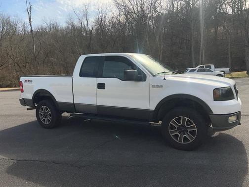 2004 Ford F-150 FX4