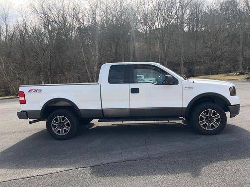 2004 Ford F-150 FX4