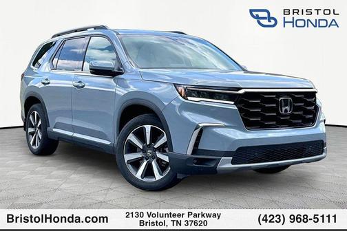 Gray Pearl 2024 Honda Pilot Touring 8-Passenger