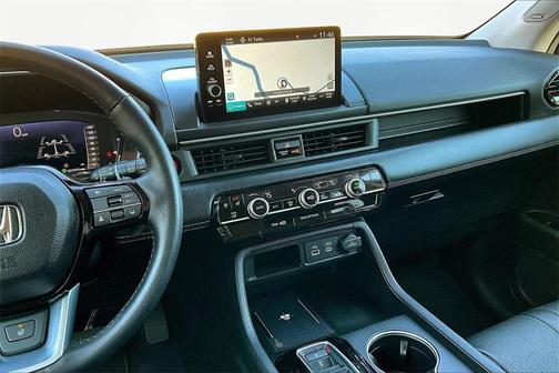 2023 Honda Pilot AWD Elite