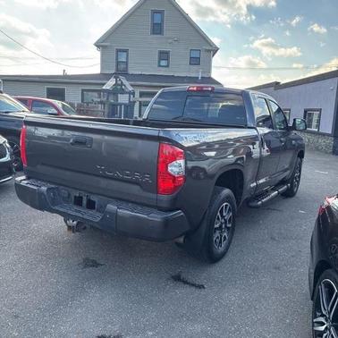2019 Toyota Tundra SR5