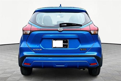 2022 Nissan Kicks S
