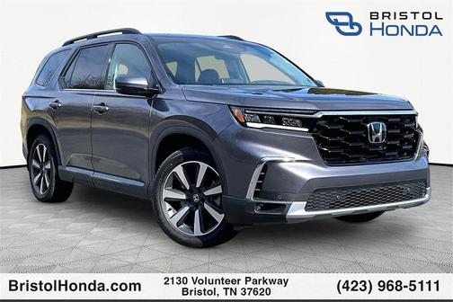 2025 Honda Pilot Touring 8-Passenger