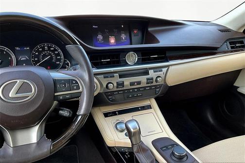 2016 Lexus ES 350 Base