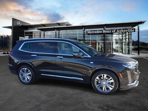 2025 Cadillac XT6 Premium Luxury FWD