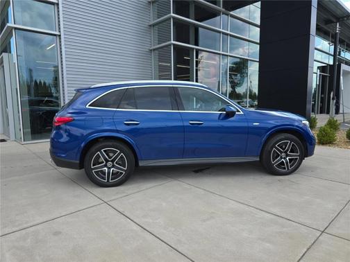 2025 Mercedes-Benz GLC 350e Base 4MATIC