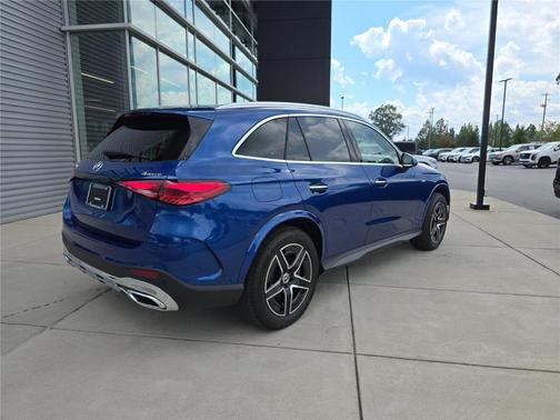 2025 Mercedes-Benz GLC 350e Base 4MATIC