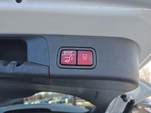 2025 Mercedes-Benz GLB 250 Base 4MATIC