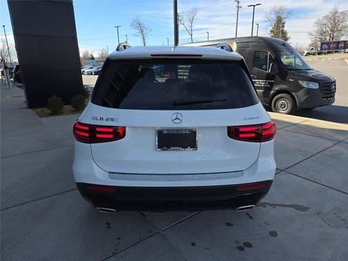 2025 Mercedes-Benz GLB 250 Base 4MATIC