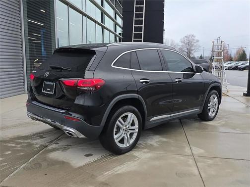 2023 Mercedes-Benz GLA 250 Base