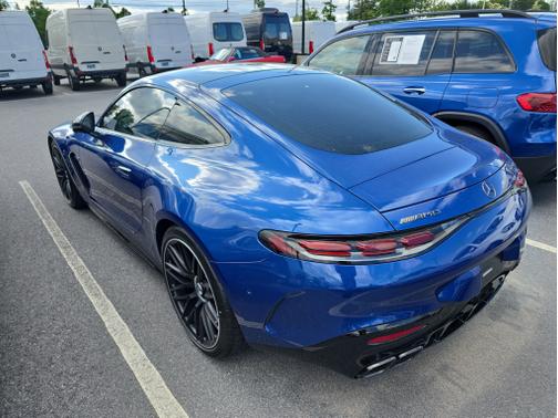 Starling Blue Metallic 2025 Mercedes-Benz AMG GT 63