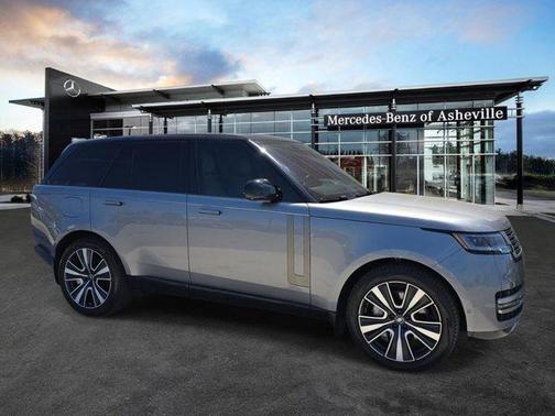 Eiger Grey 2023 Land Rover Range Rover P530 SE