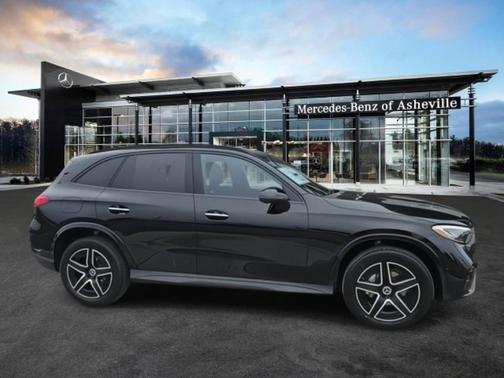 2025 Mercedes-Benz GLC 300 Base 4MATIC