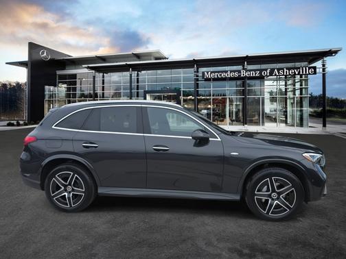 2025 Mercedes-Benz GLC 350e 