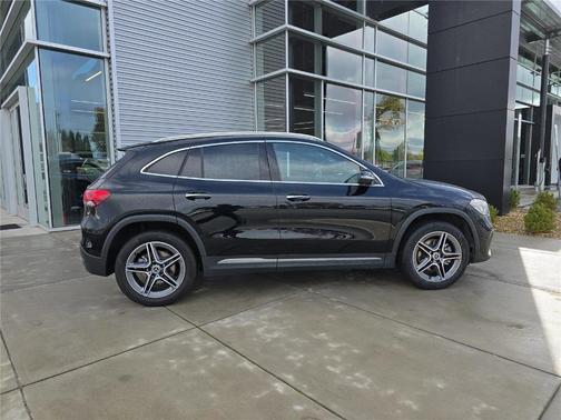 2023 Mercedes-Benz GLA 250 Base 4MATIC