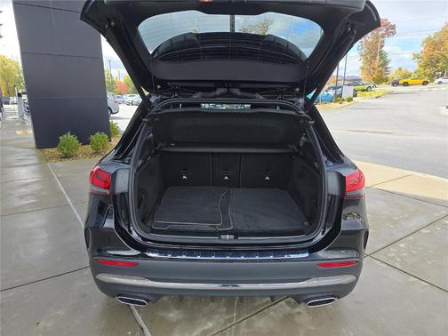 2023 Mercedes-Benz GLA 250 Base 4MATIC