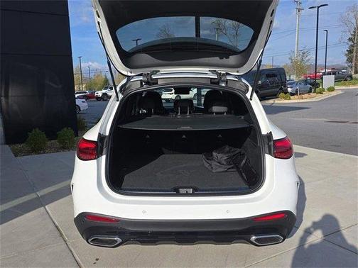 2025 Mercedes-Benz GLC 350e Base 4MATIC