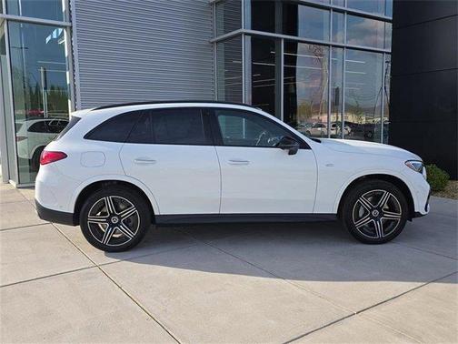 2025 Mercedes-Benz GLC 350e Base 4MATIC